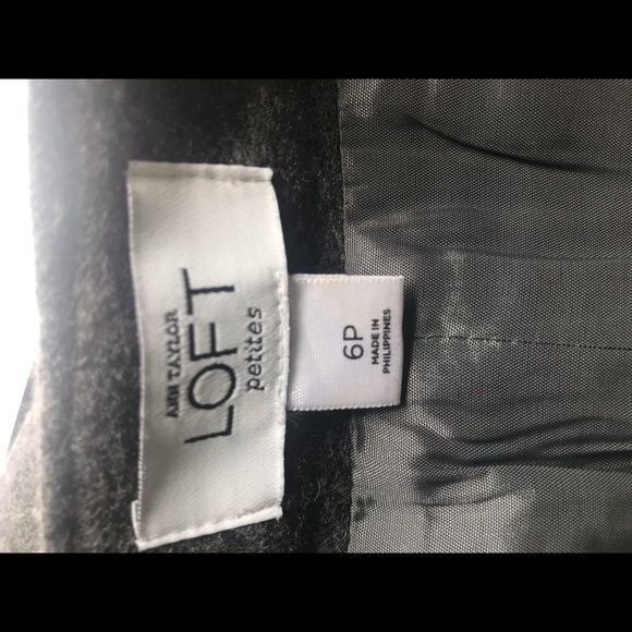 LOFT Wool Blend Wrap Skirt 6P - Picture 3 of 4